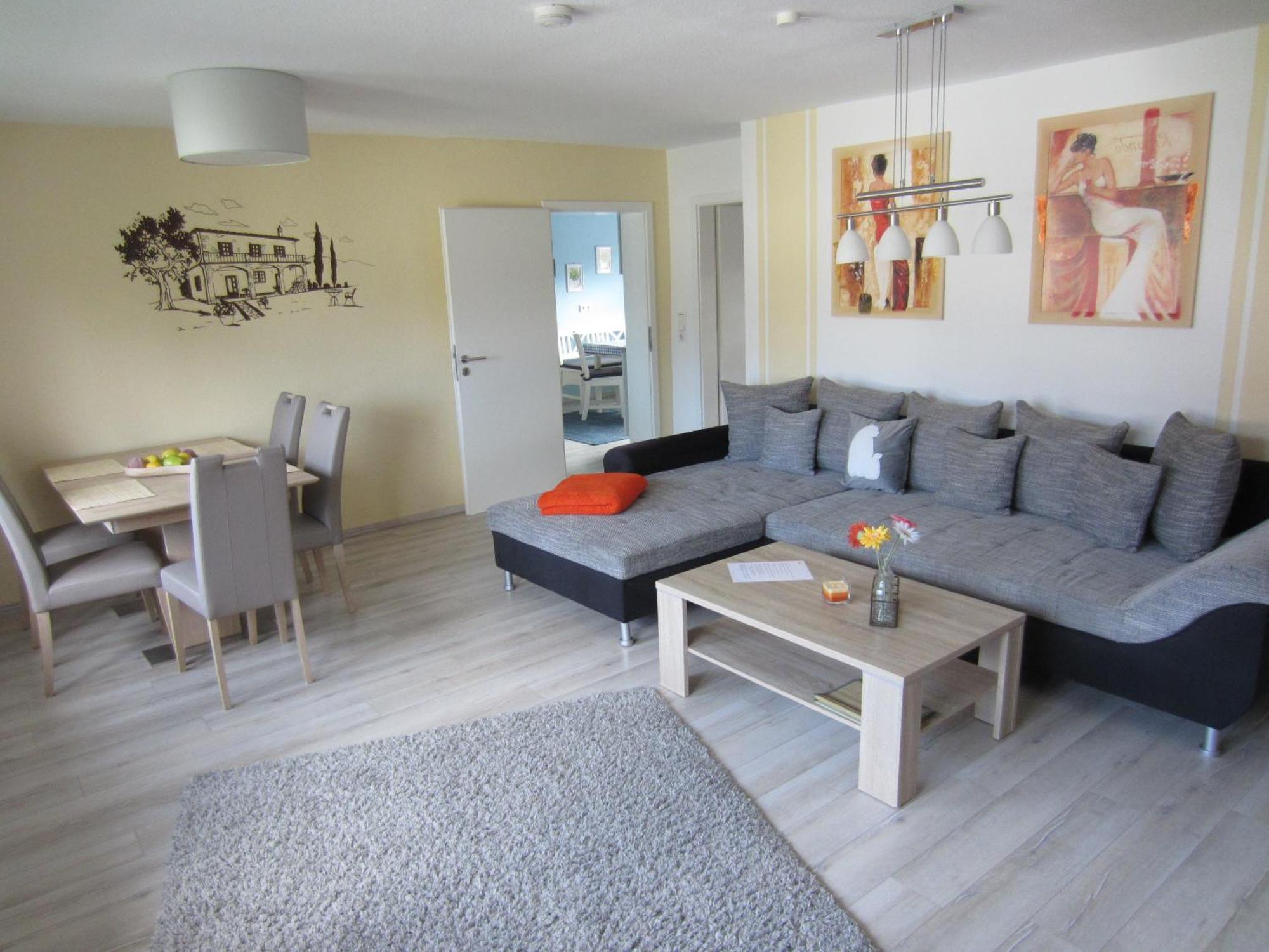 Ferienwohnung Bienwald Mit Pool Fuer 4 - 6 Personen Mit 3 Schlafzimmern Grobitz Buitenkant foto